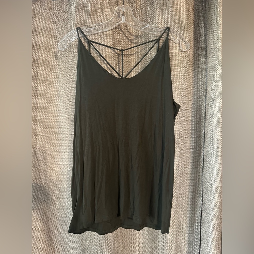 Chic Green Women's Camisole Top